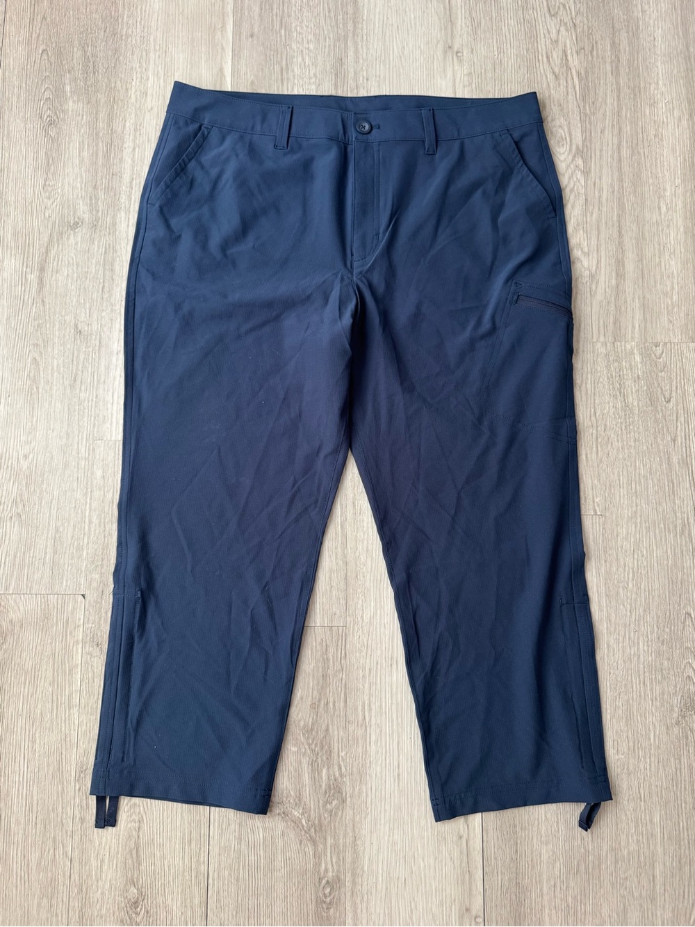 Eddie Bauer Womenโs Stretch Cropped hiking outdoor Pants Straight Leg Blue 14